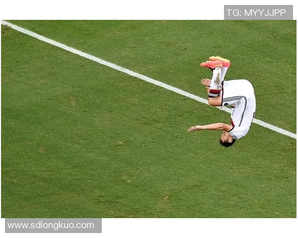 回顾世界杯那些载入史册的经典瞬间重温绿茵场上的激情与荣耀